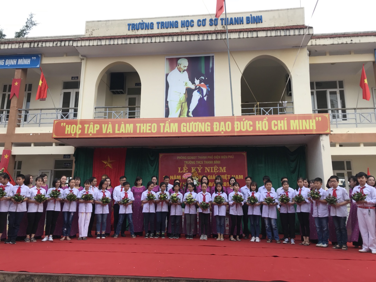 3ef96ea04319a347fa08